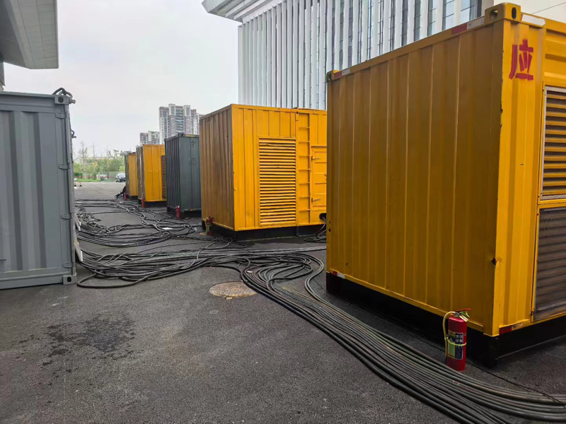 双滦不同季节柴油发电机组保养有哪些注意事项？