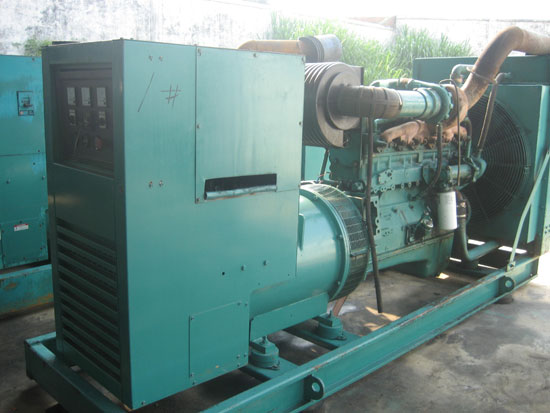 双滦租赁发电机- 发电机碳刷磨损的原因是什么